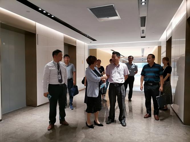 南京熊貓現(xiàn)任董事長(zhǎng)，南京熊貓愛立信電子